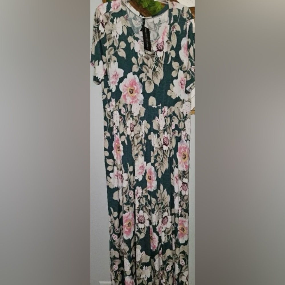 Floral maxi teal/seamoss green dress
